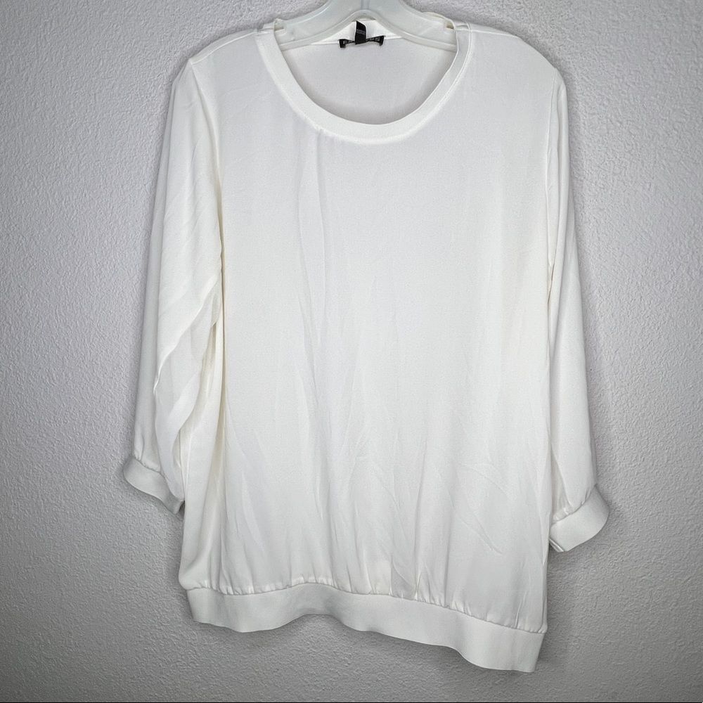 Express Top - Picture 2 of 8